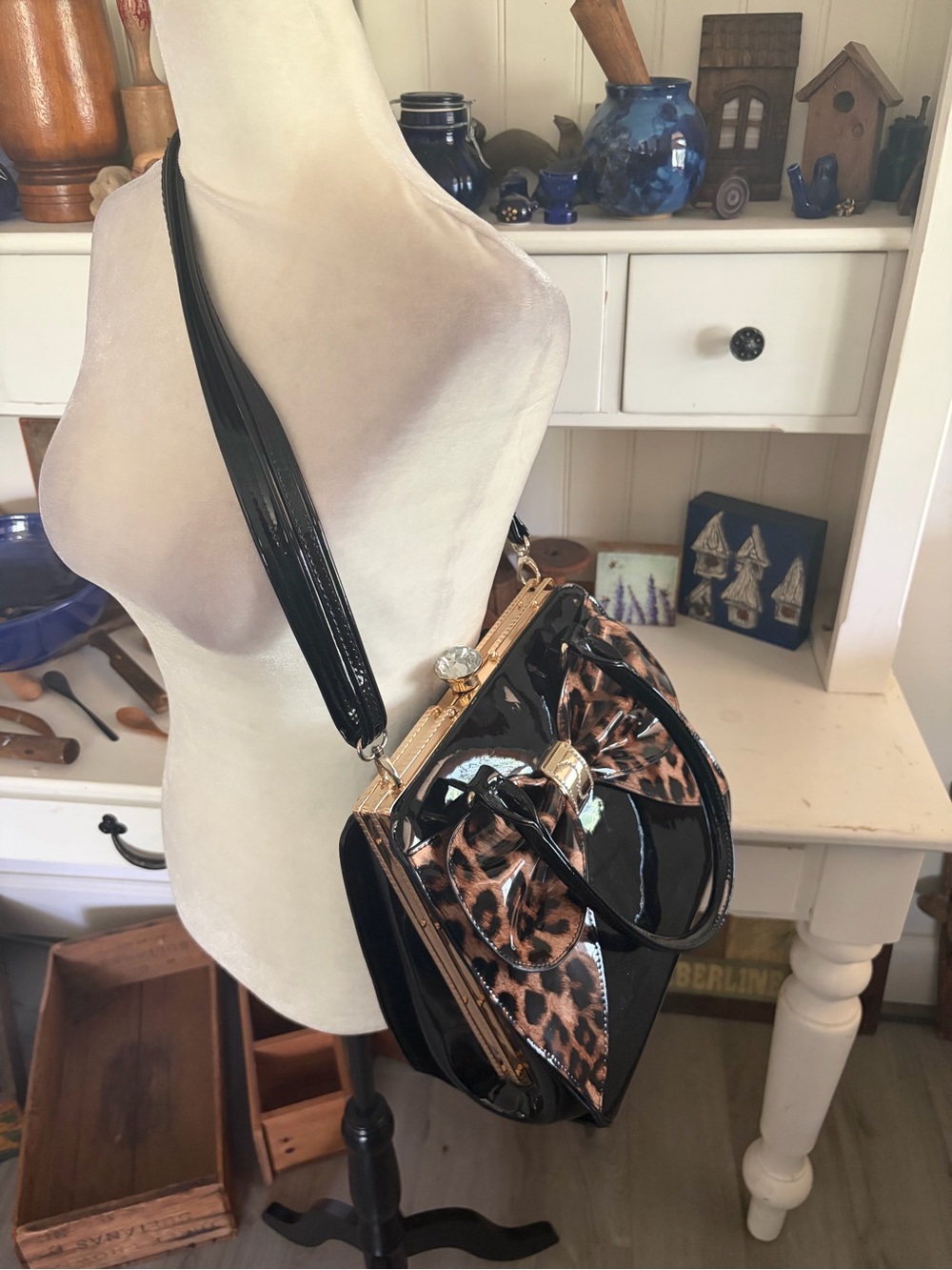 Sharif Vintage Patent Black Handbag with Leopard Bow - Women Bags